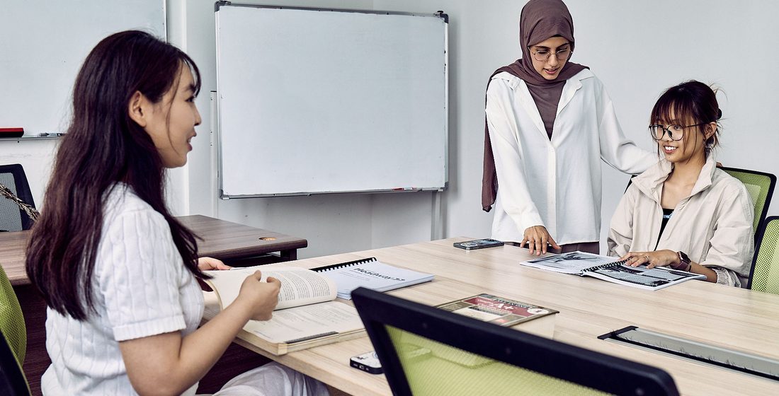 Students taking part in an English class discussion at GL Academy in Kuala Lumpur